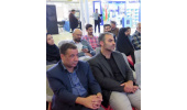 معاون فرهنگی جهاددانشگاهی از نمایشگاه کتاب بازدید کرد